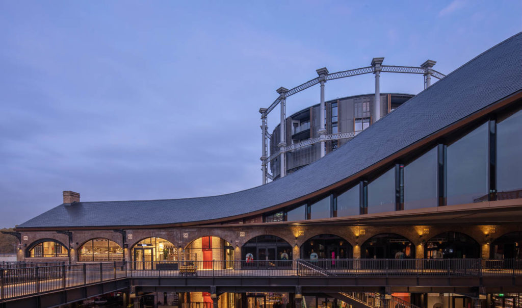 Coal Drops Yard par Heatherwick Studio, Londres, Royaume-Uni, lauréat du jury et du choix populaire du prix A+Award 2019 dans la catégorie Ingénierie.